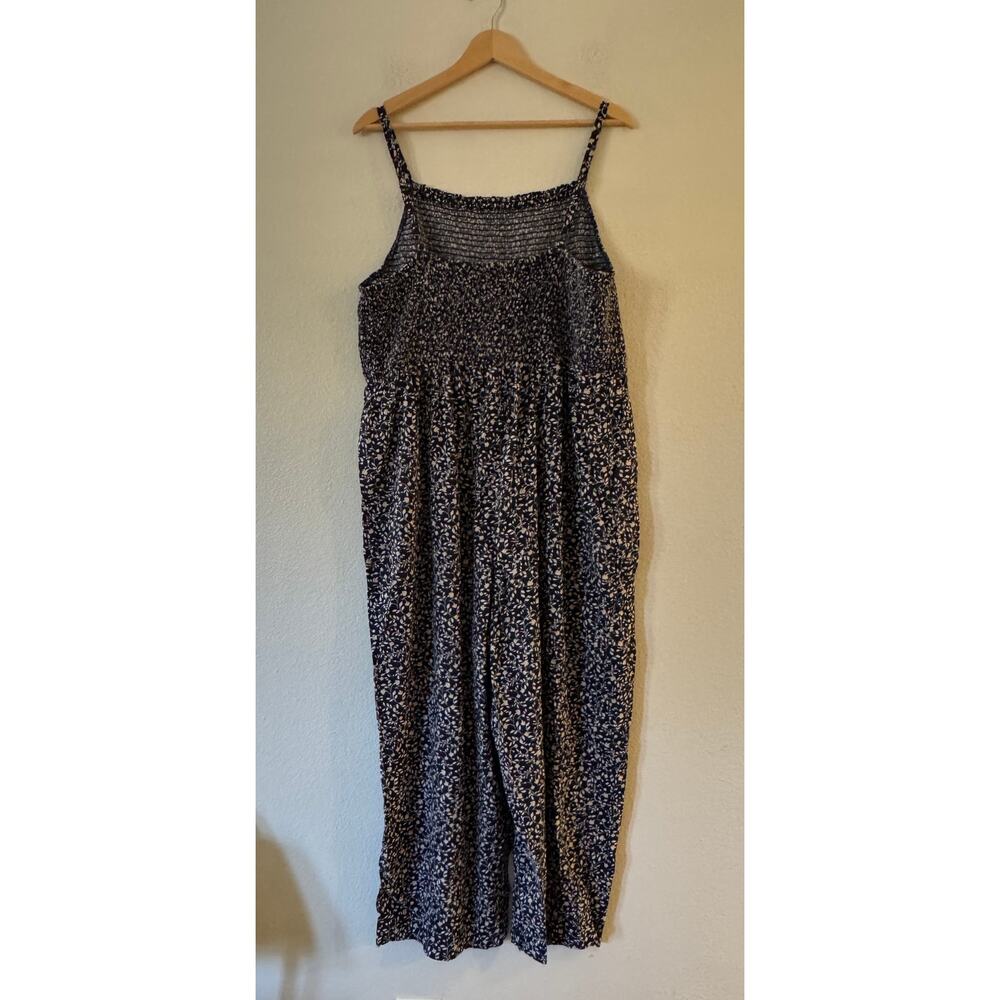 Old Navy Smocked Jersey Cami Jumpsuit XL Blue Ditsy Floral Square Neck Spaghetti - Picture 3 of 12